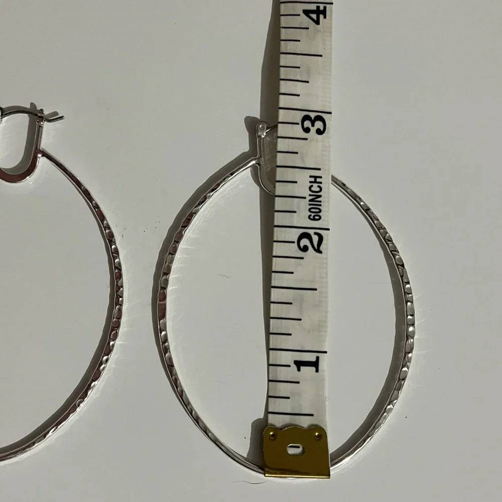 Textured Silver Oval Hoop Earrings - Picture 4 of 4